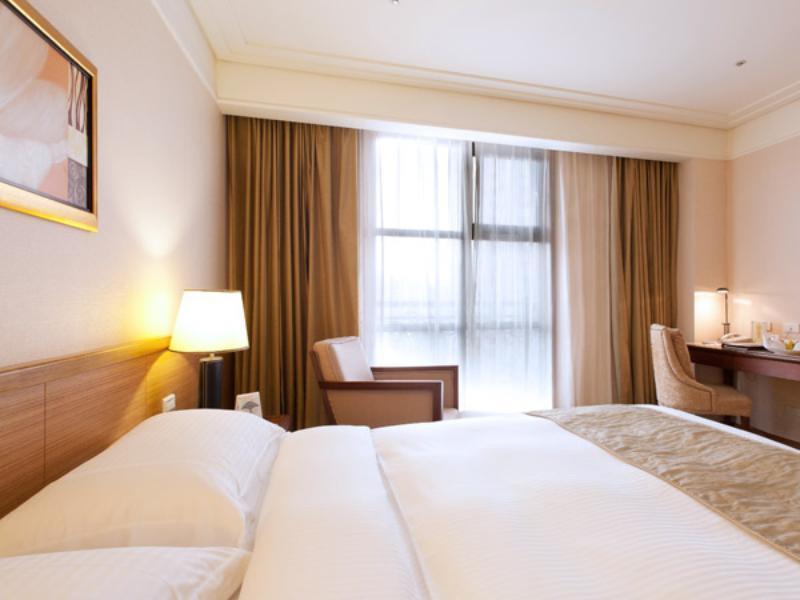 Fullon Hotel Taoyuan Esterno foto