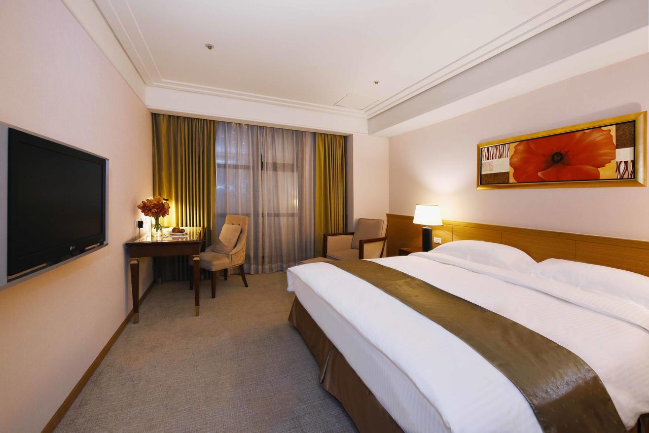 Fullon Hotel Taoyuan Esterno foto